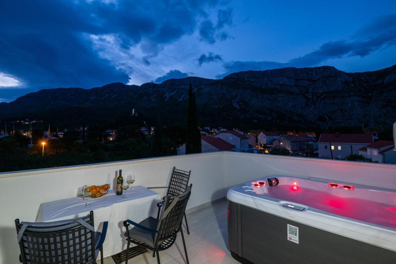 Apartments Dubelj Komolac ภายนอก รูปภาพ