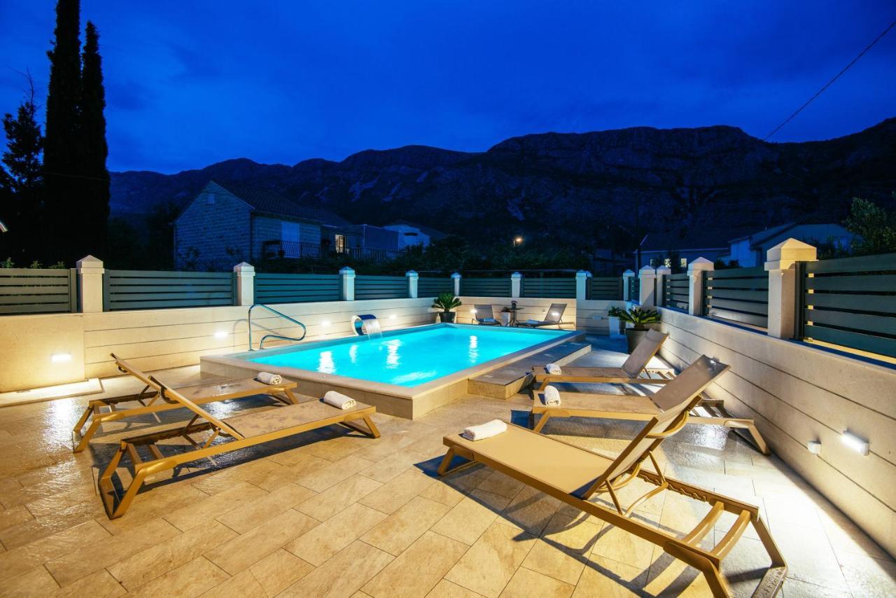 Apartments Dubelj Komolac ภายนอก รูปภาพ