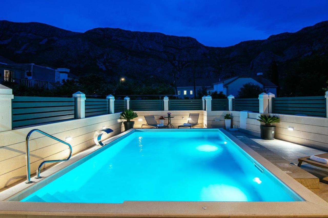 Apartments Dubelj Komolac ภายนอก รูปภาพ