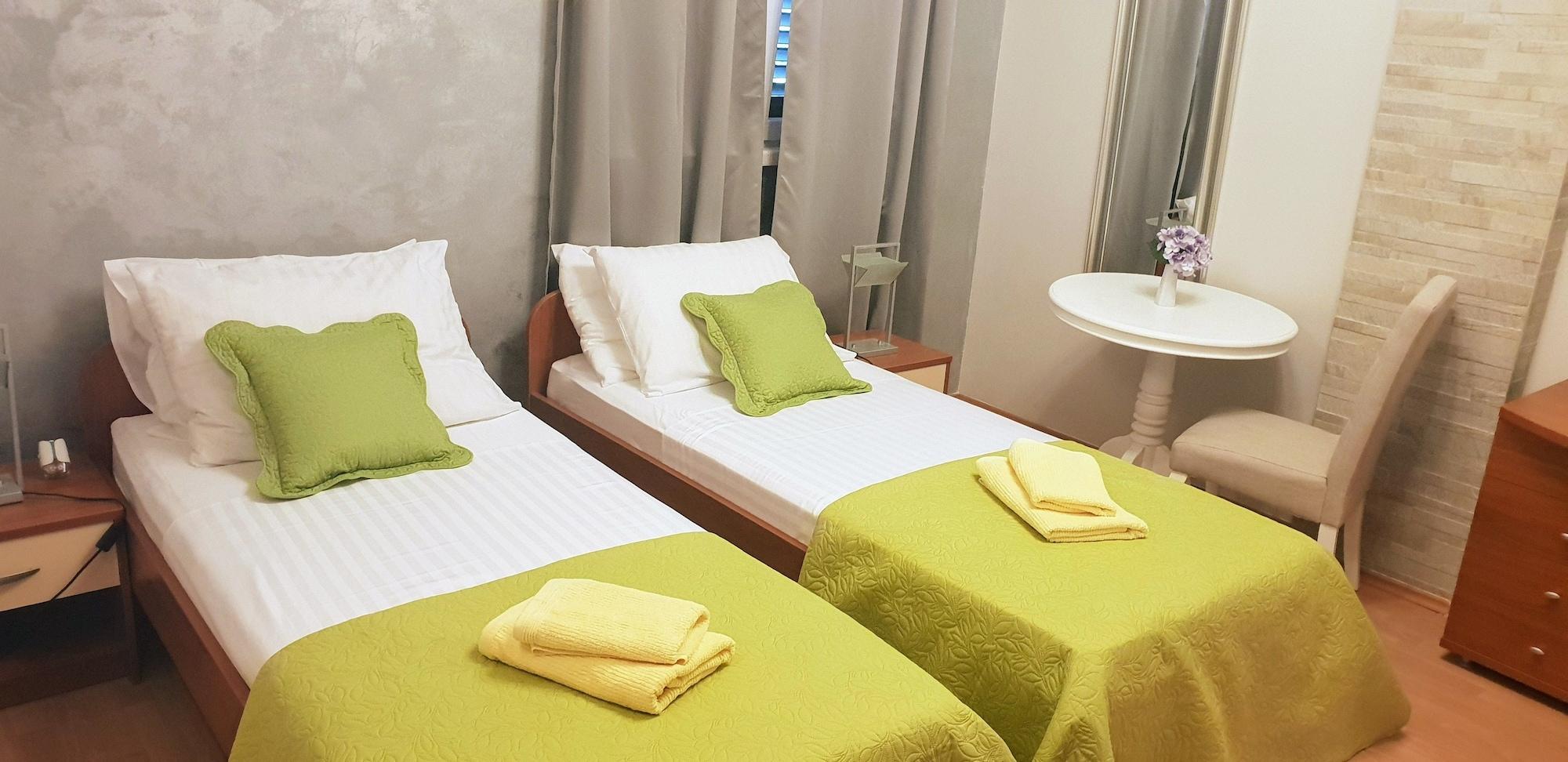 Apartments Dubelj Komolac ภายนอก รูปภาพ